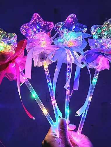  4 Stück erhellen die Nacht mit einem magischen Sternenstab – das perfekte Geschenk für Kinder!