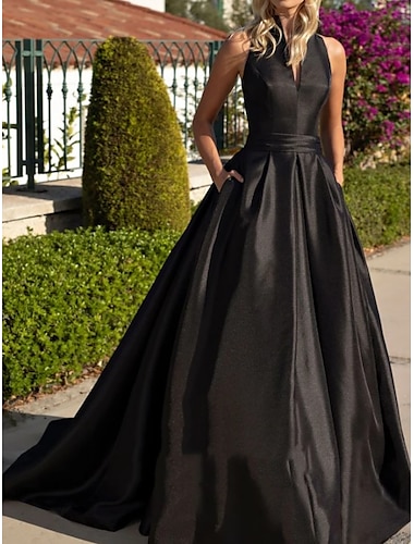  A-Linie Abendkleid Elegantes Kleid Formelles Herbst Sweep  Brush Train Ärmellos V-Ausschnitt Satin mit Falten 2025