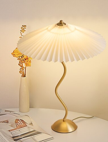 Tischlampen, Lampenschirm aus plissiertem Stoff, LED-Schreibtischlampe, Retro-Nachttischlampen in Regenschirmform, 3-fach dimmbares Nachtlicht mit Metallsockel, für Schlafzimmer, Wohnzimmer,