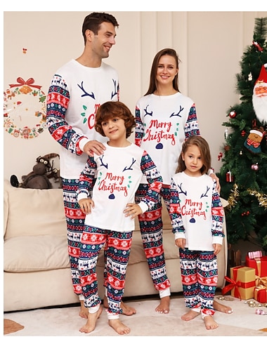  Mirada familiar Navidad Pijamas navideños familiares Pijamas Lindos pijamas navideños Letra Escuela Rojo Manga Larga Trajes de mamá y yo Activo Trajes a juego