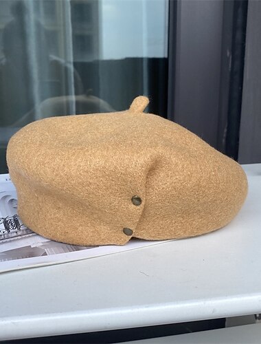  Hatter Hodeplagg Polyester / bomullsblanding Baret Hat Avslappet Ferie Retro Rød Elegant Med Ren Farge Tvinning Hodeplagg Hodeplagg