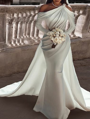  Grande occasion Robes de mariée Deux Pièces Une Epaule manche longue Longueur Sol Satin Robes de mariée Avec Ceinture / Ruban Billes 2024