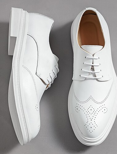  heren witte oxford schoenen van imitatieleer met geperforeerd design, vetersluiting, comfortabele zool, casual en smart casual stijl