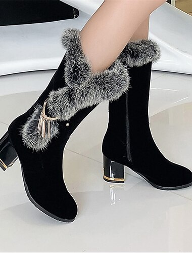 Weiße, mittelhohe Damenstiefel aus Kunstleder mit Pelzbesatz, seitlichem Reißverschluss, Quastenanhänger und Blockabsatz für Wintermode und Outdoor-Bekleidung