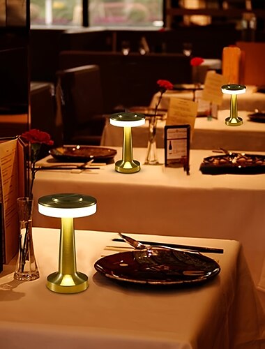  stmívatelná dobíjecí stolní lampa ve tvaru staré činky bezdrátová kovová stolní lampa