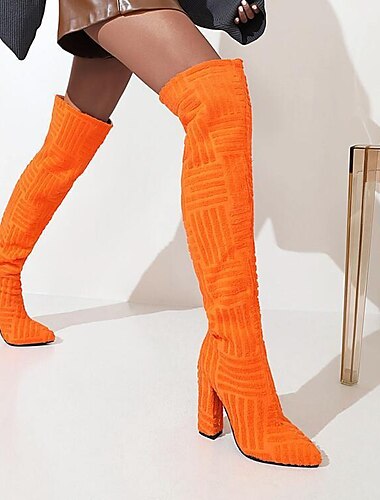  Grüne Overknee-Stiefel mit Blockabsatz für Damen – perfekt für auffällige und modische Outfits