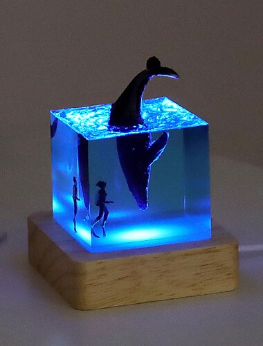  Wal aus Meeresharz, Buckelwal, 5 cm, Würfelornament, leuchtendes Mini-Nachtlicht, Geburtstag, Weihnachten, Geschenk