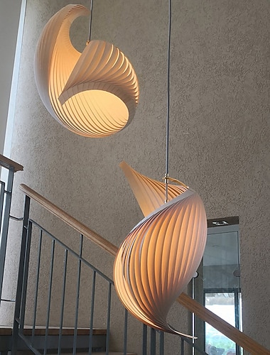  Treppenhaus-Kronleuchter aus Holz, skulpturale Pendelleuchte aus Holz, Furnierlampe, Möbel und Dekor, Inselleuchte, Lampenschirm, zwei Flügel