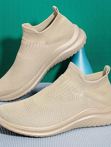  graue Slip-On-Sneaker aus Strick für Herren mit leichter Sohle – atmungsaktive Freizeitschuhe zum Gehen, Laufen und für den Komfort im Alltag
