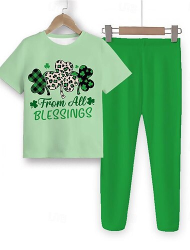  St. Patrick Mädchen 3D Vierblättriges Kleeblatt Pyjama-Sets mit T-Shirt und Hose Kurzarm 3D-Druck Sommer Frühling Herbst Aktiv Modisch Kuschelig Polyester kinderkleidung 4 Jahre + Rundhalsausschnitt