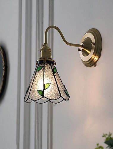 Aplique de pared Hermosa iluminación retro 1 luz Aplique de vidrio Pantalla de vitral Lámpara de brazo de luz de pared de bronce para sala de estar interior dormitorio 85-265v