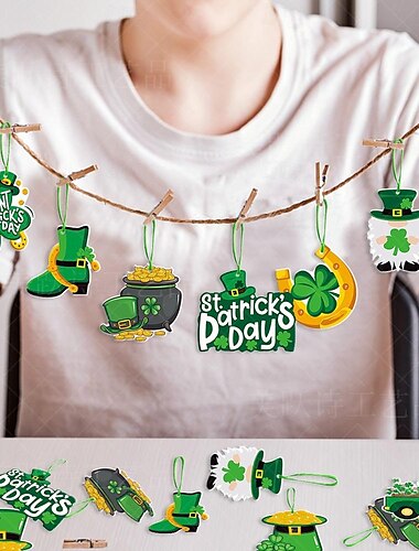  8St. Dekorative Hängeanhänger zum Patrick's Day – Kleeblatt-, Münz- und Hutornamente für irische Festivaldekorationen