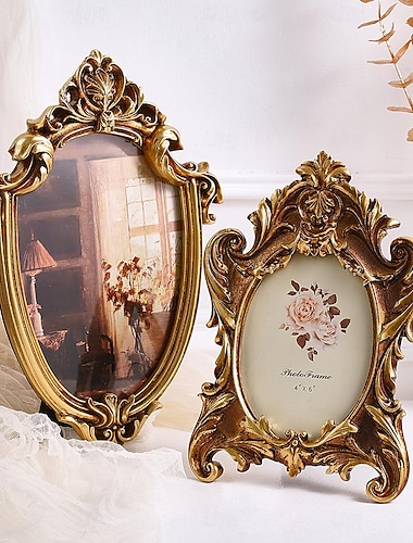  Shield-Shaped Decorative Frame with Random Inner Paper - European Palace Style Frame for Home Décor and Photo Display