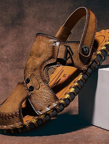  sandales en cuir marron pour hommes avec bride réglable et coutures élégantes – confortables et durables pour les sorties décontractées, la plage et le quotidien