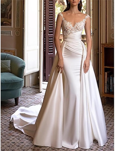  Robe de mariage robe de bal épaules découvertes col en V sans manches traîne de chapelle satin robes de mariée avec plis ruchés 2025