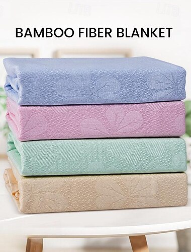  Edredón refrescante 100% viscosa derivada del bambú Cool Tech manta refrescante transpirable para personas que duermen calientes Trébol de cuatro hojas