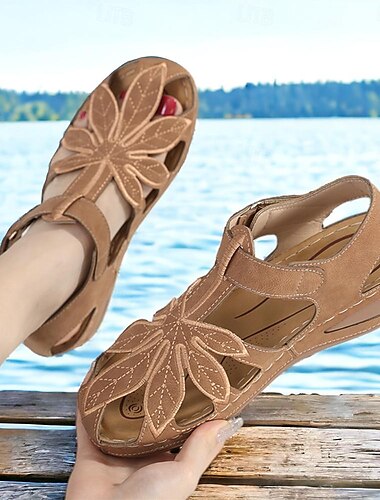  sandálias femininas azuis fechadas com recorte e tira de velcro, calçados confortáveis para caminhada com suporte de arco para viagens de verão e uso diário