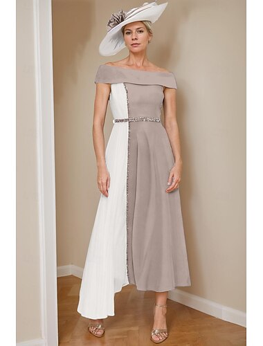  A-Linie Mutter der Braut Kleid Formal Hochzeitsgast Elegantes V-Ausschnitt Tee Länge Chiffon Kurzarm mit Schärpe  Band Farbblock 2025 kostenlose Maßanfertigung