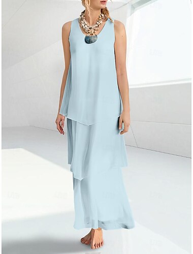  Tuubi Nilkkapituinen Muodollinen mekko Kerroksittainen mekko Iltapuku Hihaton V kaula-aukko Tyylikäs Yksinkertainen Häävieras Sifonki Morsiammen äidin asu kanssa Tasot Solid Color