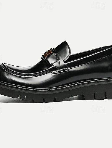  Herren-Loafer aus hochwertigem Rindsleder mit goldenem Kettendetail – stilvolle braune Slipper für formelle und geschäftliche Anlässe