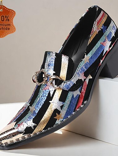 Mocassins em Couro de Vaca Premium Masculinos com Padrão de Estrela–Sapatos para Festa Estilosos com Fivela Metálica e Ponta Dourada Ideais para Ocasiões Especiais