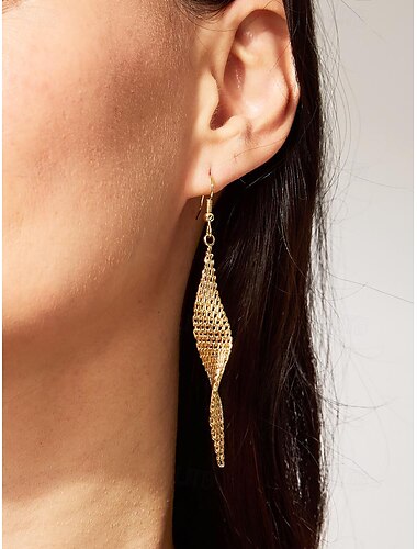  Pendientes largos de oro para mujer: pendientes de cobre ligeros y elegantes para fiestas y ocasiones especiales