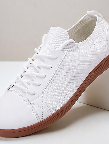  Zapatos casuales descalzos para hombre: zapatillas blancas ligeras y transpirables con cordones para caminar, viajar y disfrutar de la comodidad diaria