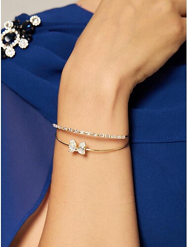  Juego de pulseras de cobre y circonitas chapadas en oro para mujer: elegantes brazaletes con diseño de corte baguette y mariposa para atuendos modernos y ocasiones especiales