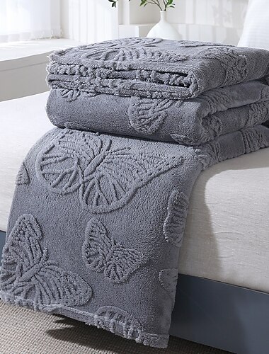  Manta de cama de terciopelo con diseño de mariposas: lujosamente suave y elegante; diseño intrincado de mariposas para darle un toque de naturaleza; acogedora y cálida para una comodidad durante todas las estaciones; tela de terciopelo duradera y de alta