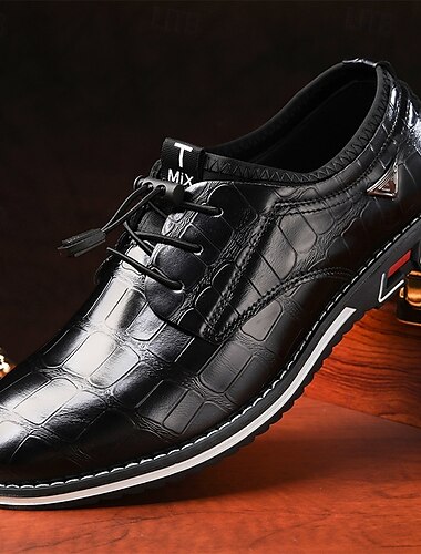  braune Sneaker aus geprägtem Kunstleder für Herren mit Schnürung und gepolsterter Sohle – stylische Freizeitschuhe für Komfort im Alltag