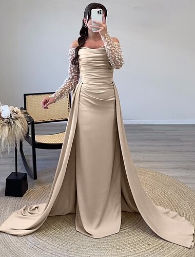 Robe de soirée fourreau Élégante Robe Formelle Longueur au sol Manches longues Épaule dénudée Champagne Mère de la mariée Robe Satin avec jupe overskirt 2025