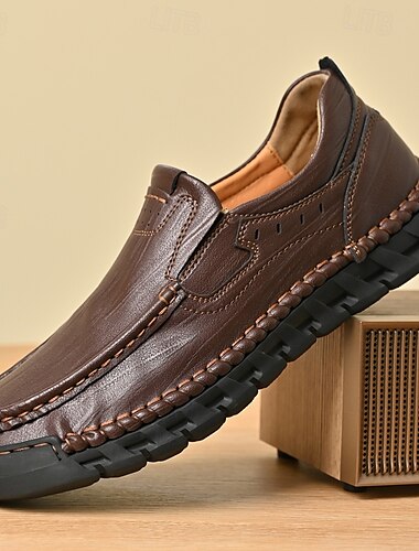  ανδρικά άνετα καφέ loafers με μαλακή σόλα και ανθεκτική ραφή, ιδανικά για καθημερινή casual ντύσιμο