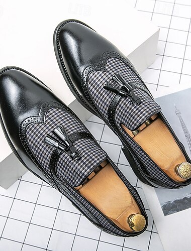  Heren loafers van bruin imitatieleer en geruite kwastjes – vintage brogue instappers voor formele en casual gelegenheden