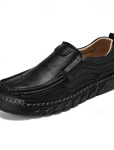  Herren-Slipper aus braunem Kunstleder mit detaillierten Nähten und robuster Sohle, langlebige Freizeitschuhe für täglichen Komfort