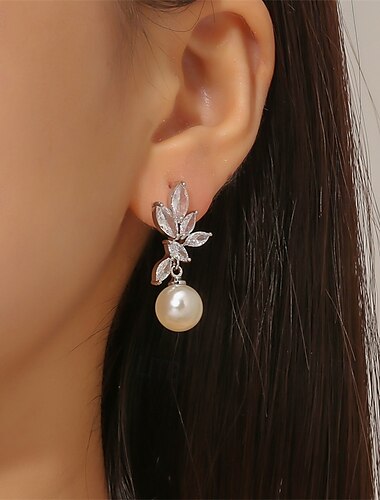  Elegantes pendientes colgantes de perlas con diseño de hojas de cristal: perfectos para bodas, fiestas y ocasiones formales.