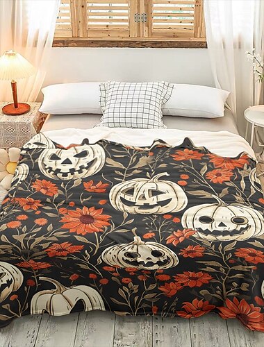  ハロウィーンブランケットは、非常に柔らかくて暖かい装飾用スローで、ご自宅のお祝いの雰囲気を高めるのに最適です。