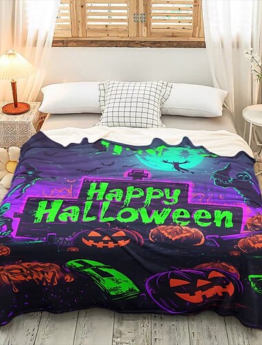  ハロウィーンブランケットは、非常に柔らかくて暖かい装飾用スローで、ご自宅のお祝いの雰囲気を高めるのに最適です。
