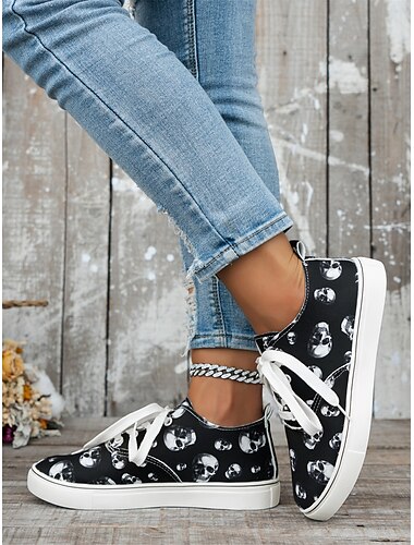  Damen-Sneaker mit Totenkopf-Print zum Schnüren – lässige Gothic-Low-Top-Schuhe mit weißer Sohle, perfekt für Halloween und den alltäglichen Streetstyle