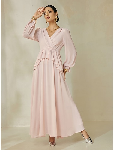  Fließendes Chiffon-Wickel-Maxikleid mit Rüschen
