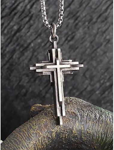 Herrenhalskette aus Edelstahl mit mehrlagigem Kreuzanhänger - religiöser Schmuck im Gothic-Stil für Freizeit und formelle Anlässe   Herrenhalskette aus Edelstahl mit mehrlagigem Kreuzanhänger - religiöser Schmuck im Gothic-Stil für Freizeit und formelle Anlässe