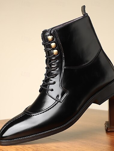  Herrenstiefeletten aus braunem Vintage-Kunstleder – klassisches Schnürdesign mit poliertem Finish für formelle und legere Kleidung