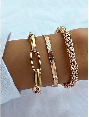  Conjunto de pulseras modernas en tono dorado para mujer: cadena gruesa, cadena de serpiente elegante y brazalete texturizado para una apariencia elegante en capas