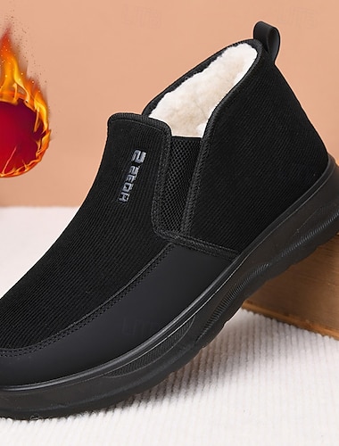  miesten lämpimät slip-on talvikengät – mukavat mustat vakosamettinilkkurit, joissa fleecevuori ja luistamaton pohja