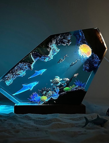  Luz de noche de resina oceánica hecha a mano, luz de noche de resina con forma de delfín y tortuga, pareja de buceadores explorando el mundo submarino, pez payaso, hierba acuática, lámpara de mesa de