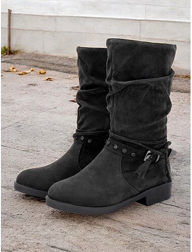  Damenstiefeletten aus Wildlederimitat mit halbhoher Schafthöhe, Nietenriemen und Quastendetails – lässiger Boho-Stil für Herbst und Winter
