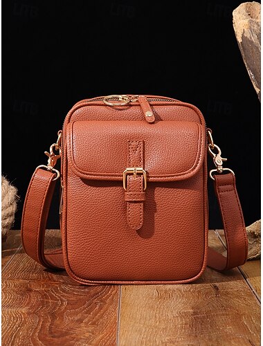  フロントバックルディテール付きレディースヴィンテージブラウンフェイクレザークロスボディバッグ - コンパクトでスタイリッシュなデザイン