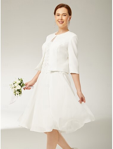  zweiteiliges Etuikleid/Säulenkleid für die Mutter der Braut, Strandhochzeit, eleganter Rundhalsausschnitt, knielang, Chiffon, Satin, Spitze, 3/4-Ärmel, kurze Jacke, Kleider mit Applikationen 2025
