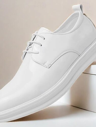  Vita oxfordskor med snörning i konstläder – eleganta formella skor för bröllop, affärer och speciella tillfällen