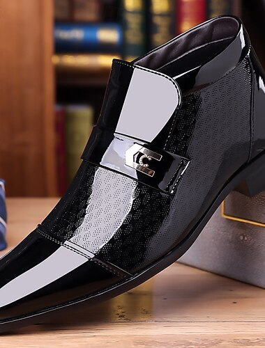  Herren-Stiefeletten aus Lackleder – elegantes, formelles Design mit Schnallendetail für Hochzeiten, Partys und Business-Kleidung