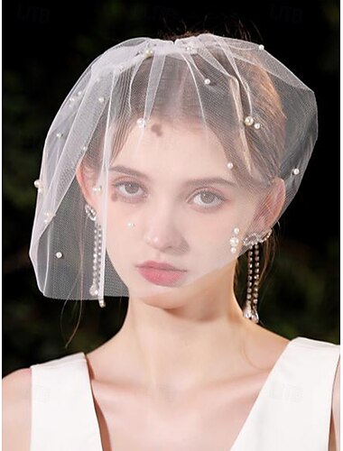  korte bruidssluier met parel- en kristalversieringen – elegant vintage trouwaccessoire voor bruiden, ideaal voor bruiloften en ceremonies